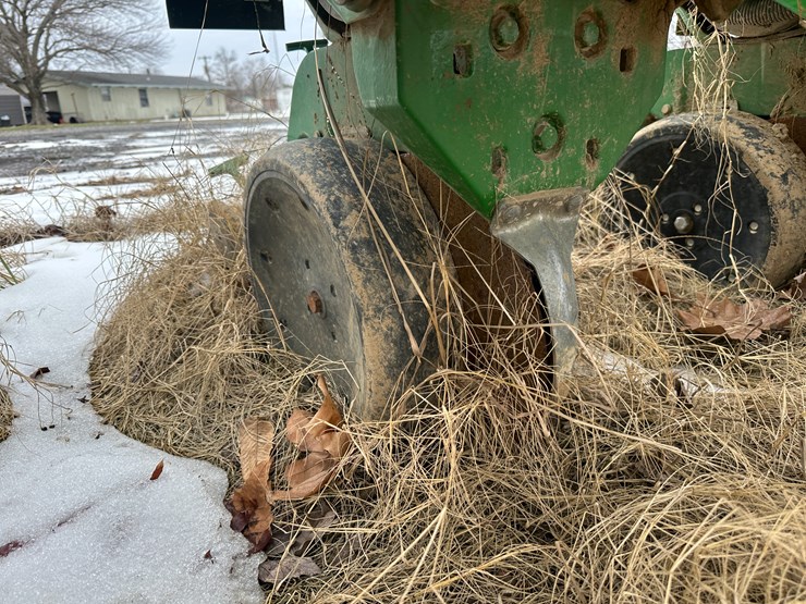 john-deere-1720-image-65