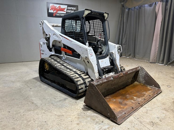 bobcat-t740-image-6
