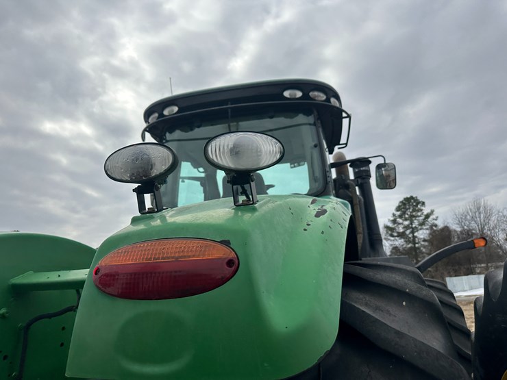 2014-john-deere-9460r-image-30