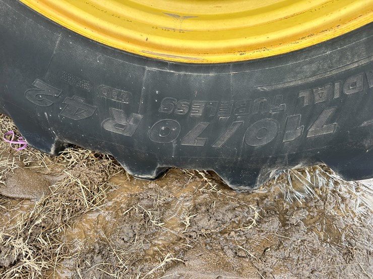 2014-john-deere-9460r-image-5