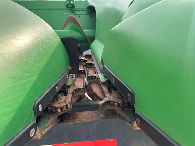 2012-john-deere-616c-image-24