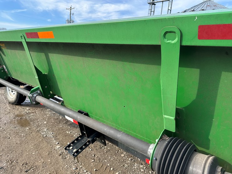 2012-john-deere-616c-image-16