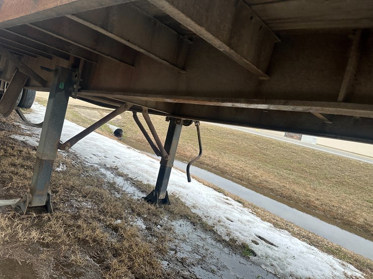 fruehauf-trailer-image-41