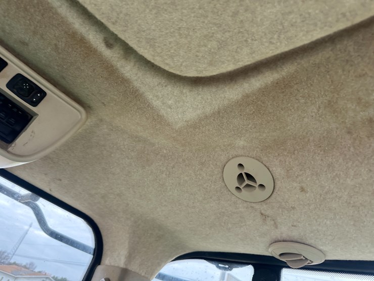 2014-john-deere-9460r-image-82