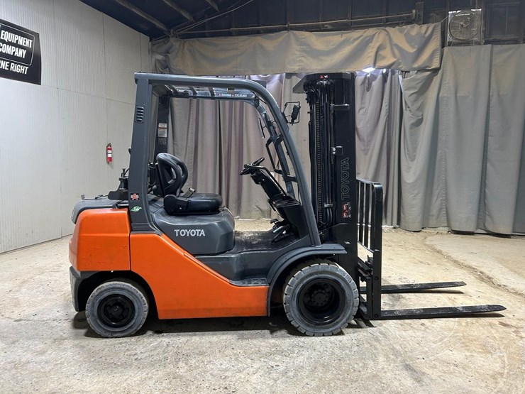 2019-toyota-8fgu25-image-5