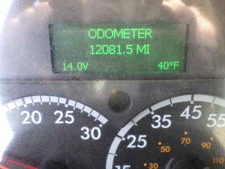 2017-freightliner-m2-s/a-water-truck-image-28