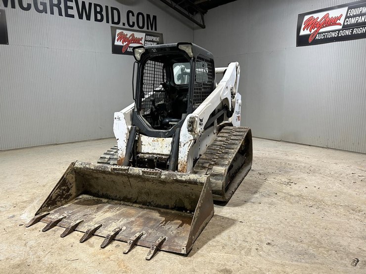 bobcat-t740-image-8