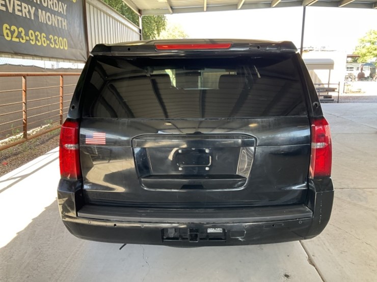 2015-chevrolet-tahoe-image-6