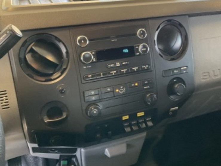 2014-ford-f250-image-18