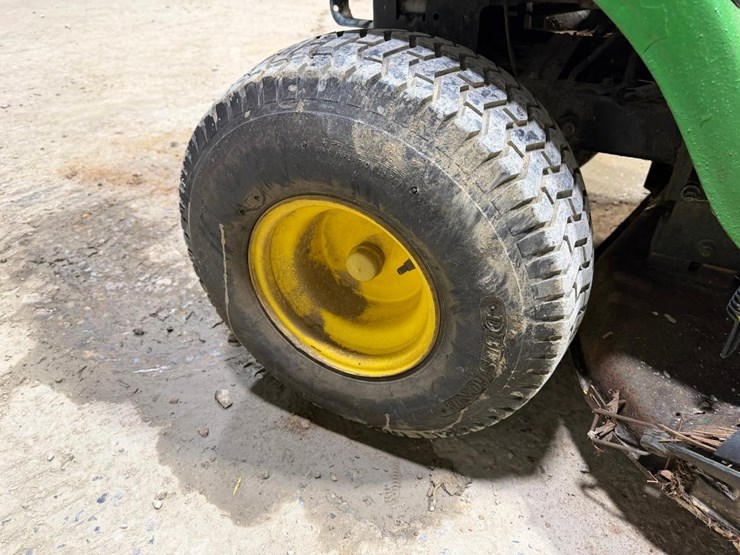 john-deere-l110-image-12