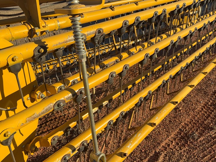 2018-vermeer-r2800-image-8