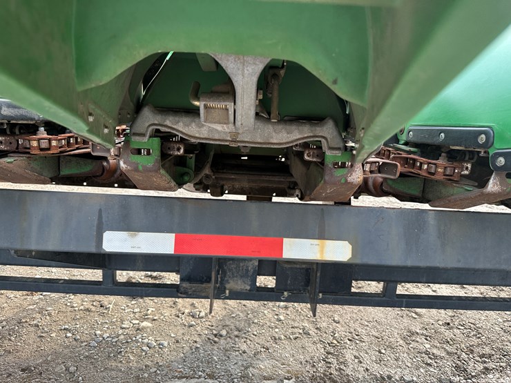 2012-john-deere-616c-image-41