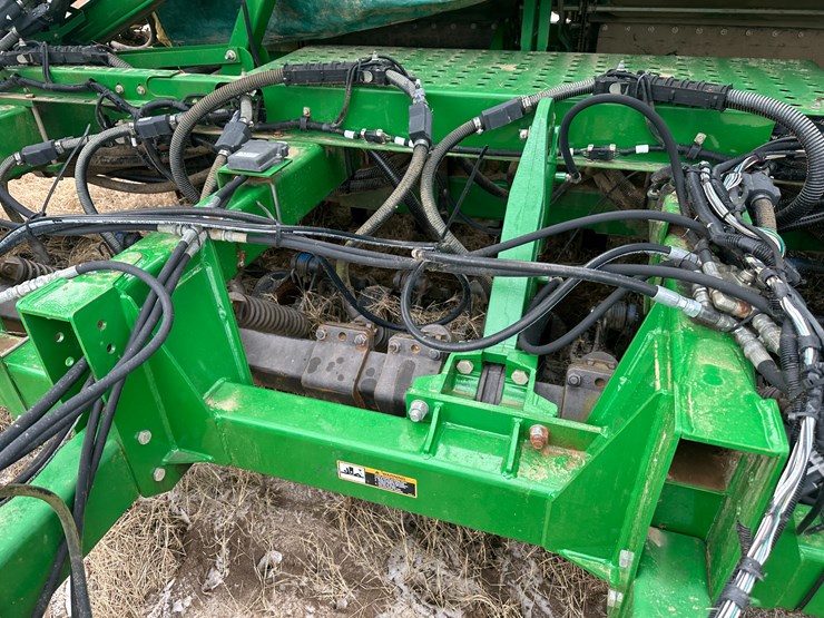 1990-john-deere-44-image-33