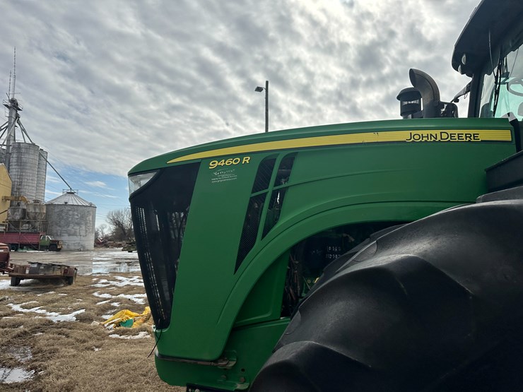 2014-john-deere-9460r-image-36