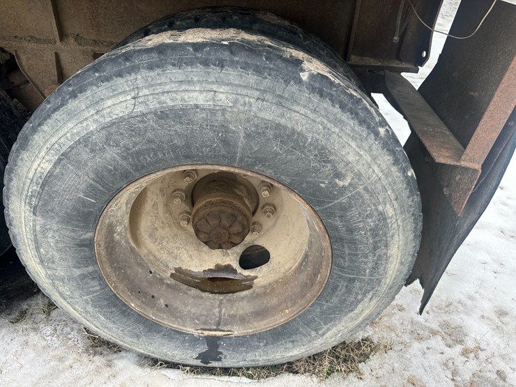 fruehauf-trailer-image-6