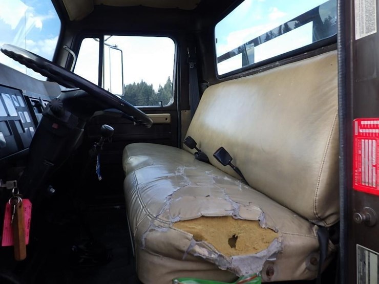 1990-international-4600-image-20