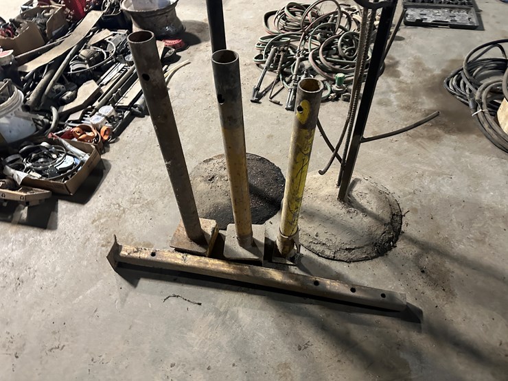 #38495-•-lot-of-misc-stands-image-5