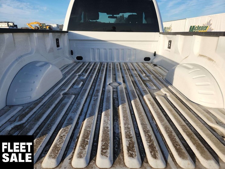 2020-ford-f350-image-16