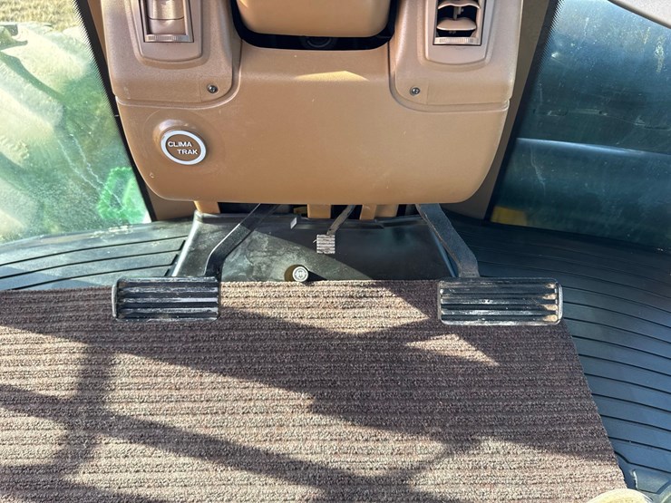 2008-john-deere-9330-image-114