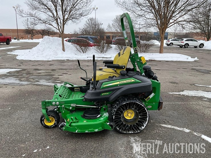 2021-john-deere-z930m-image-2