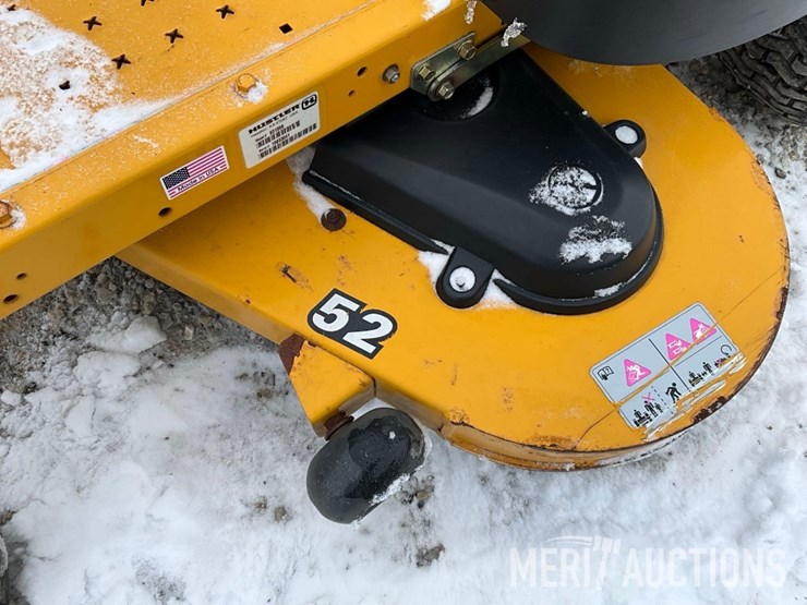 2015-hustler-raptor-zero-turn-image-9