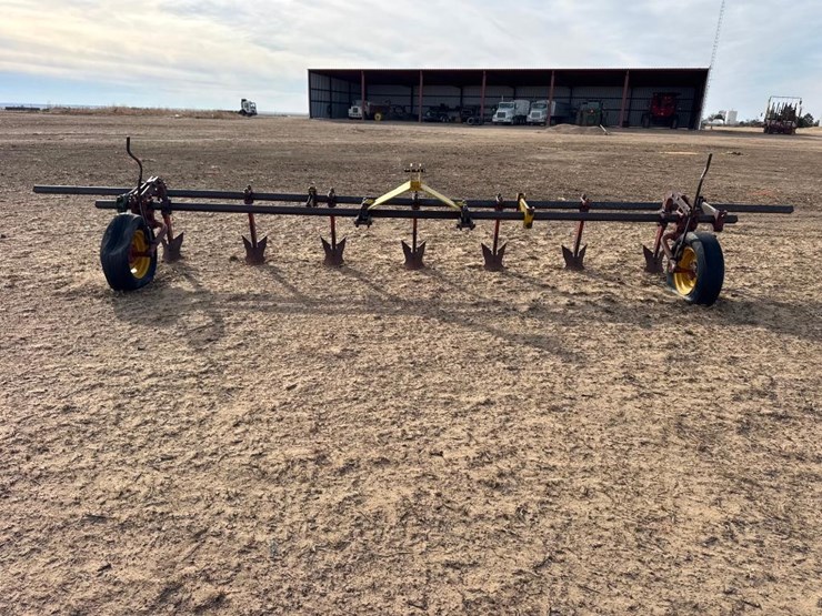 7-shank-cultivator-image-2