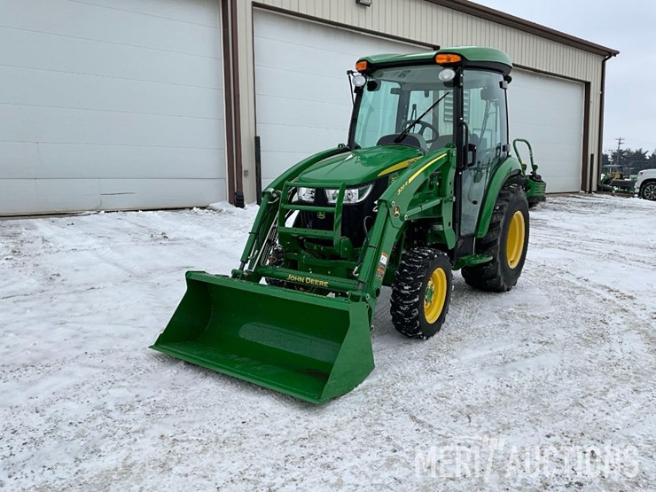 2021-john-deere-3046r-image-8