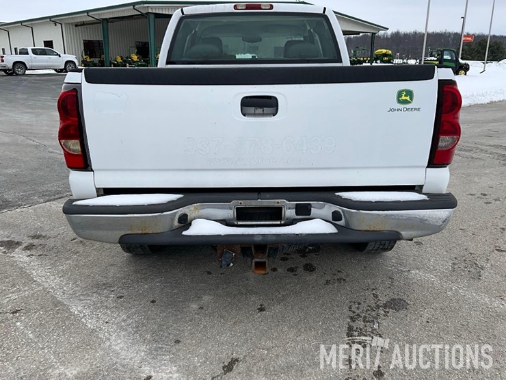 2006-chevrolet-silverado-1500-image-19