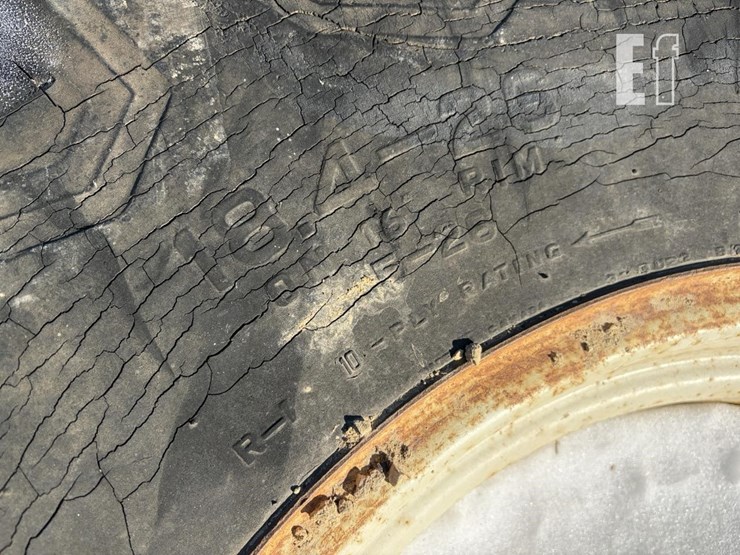 18.4-26-ag-tire-image-4