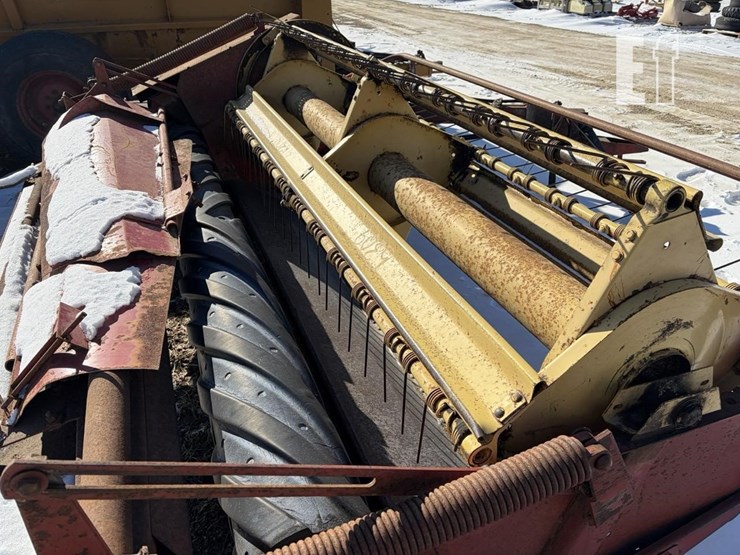 new-holland-461-image-5