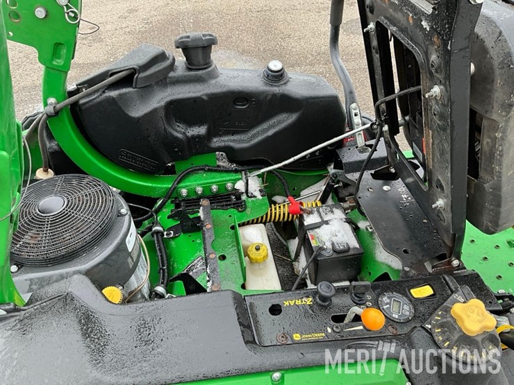 2021-john-deere-z930m-image-15