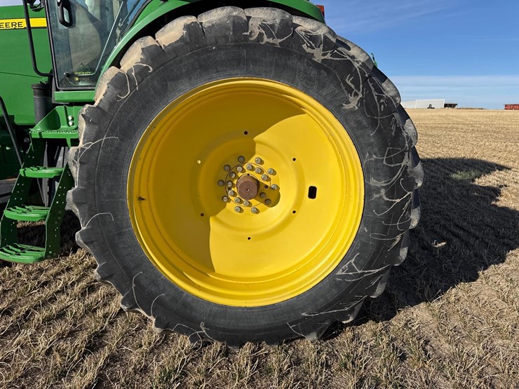 2008-john-deere-8330-image-14