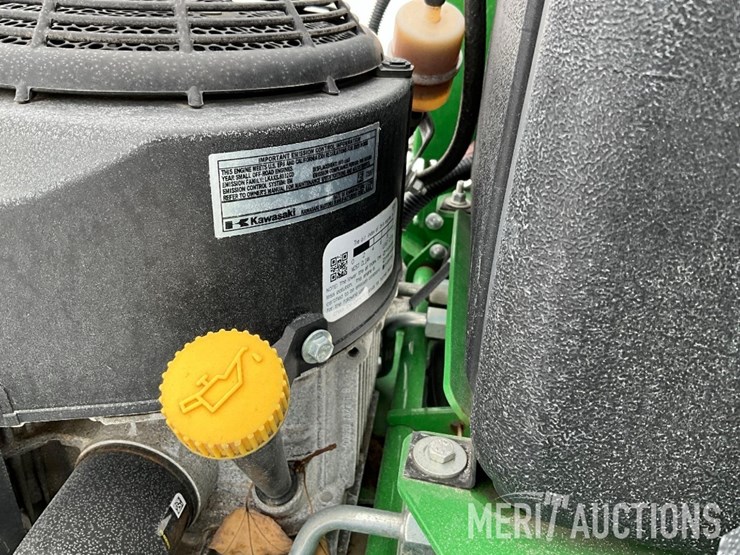 2021-john-deere-w48r-image-8