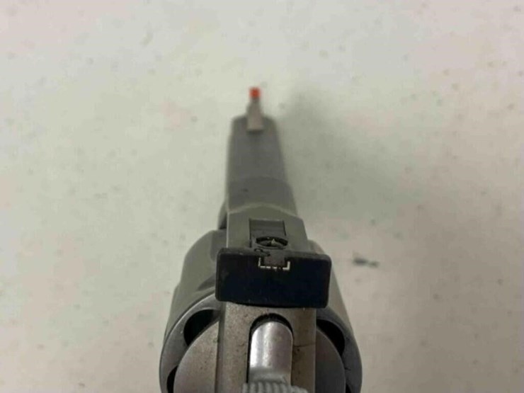 taurus-revolver-image-13