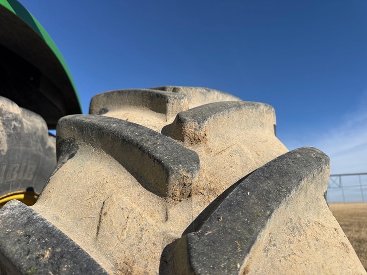 2008-john-deere-8330-image-16