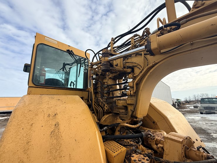 1988-caterpillar-627e-image-43