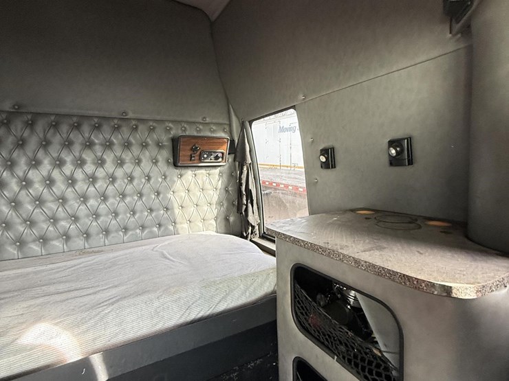 2000-western-star-4900ex-image-32