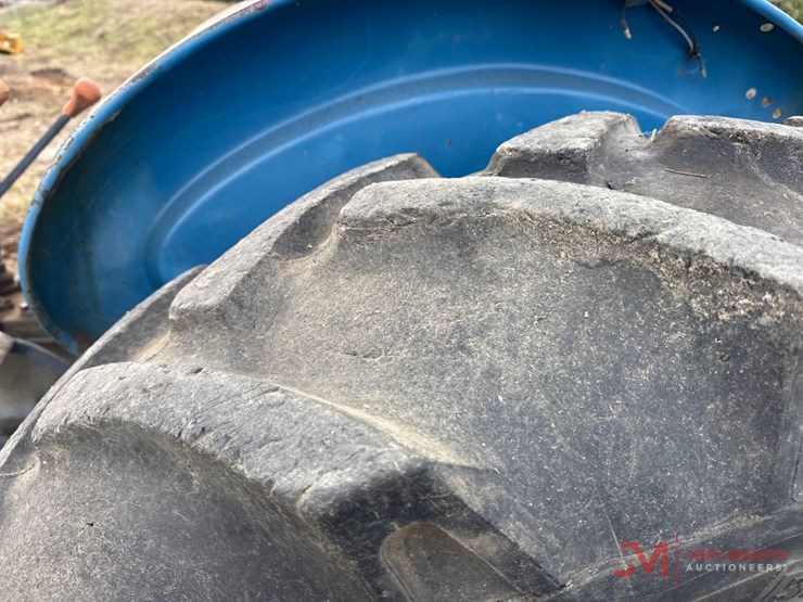 new-holland-3930-image-7