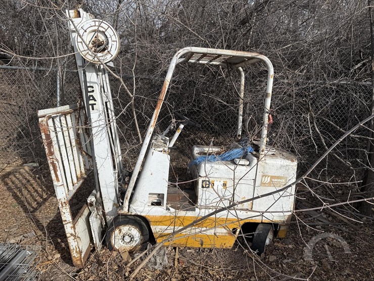 1970-caterpillar-t40b-image-2