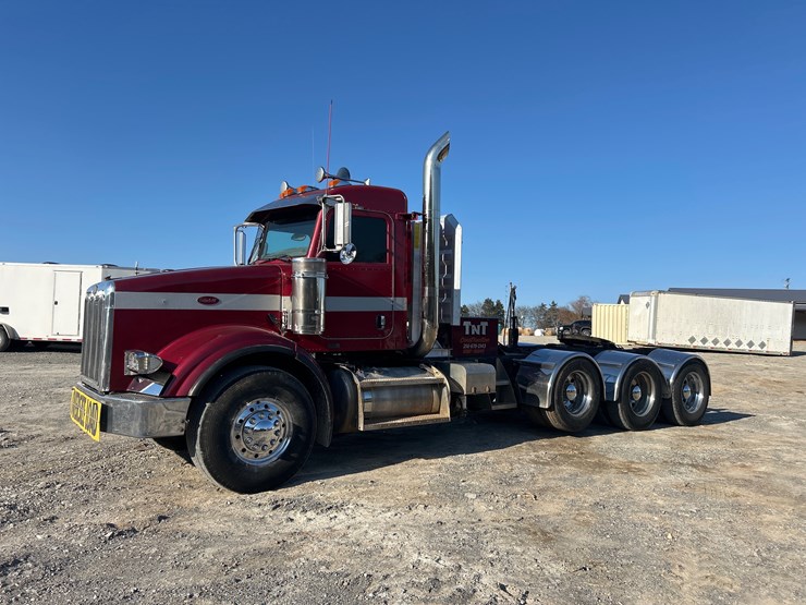 2007-peterbilt-357-image-1