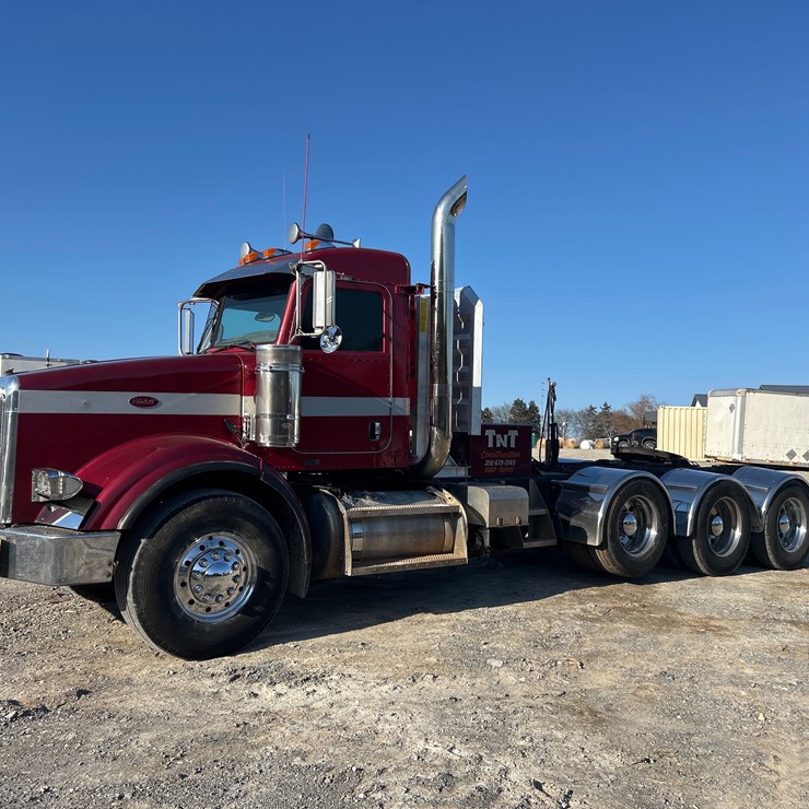 2007 PETERBILT 357