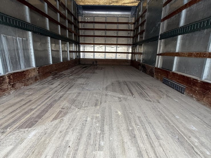 1998-isuzu-npr-image-18