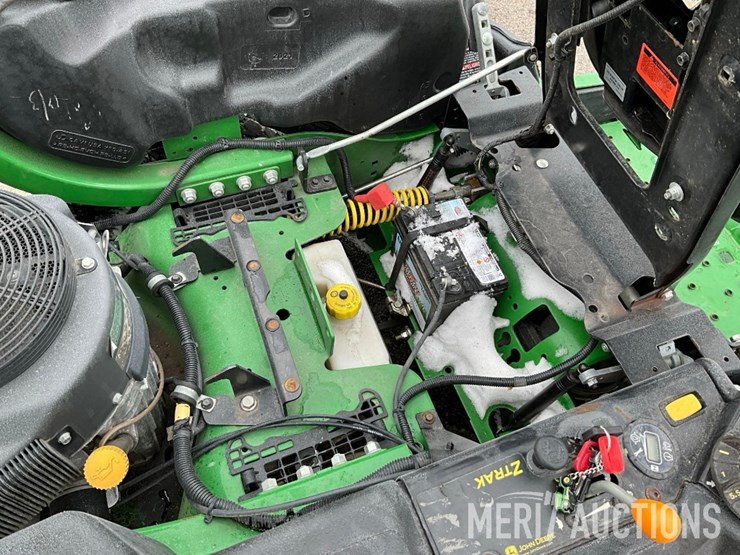 2021-john-deere-z960m-image-14