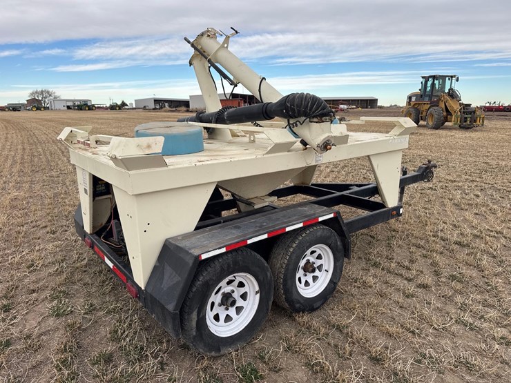 friesen-seed-tender-image-5