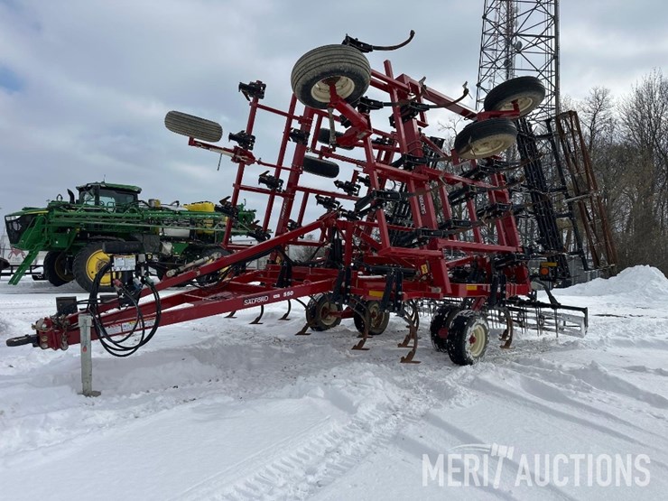 2021-salford-550-image-1