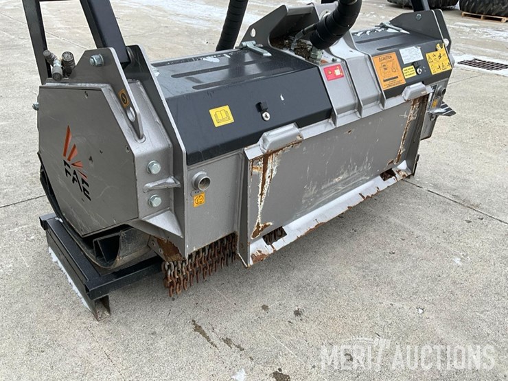 2022-fae-uml/ssl-150-sonic-mulch-head-image-10