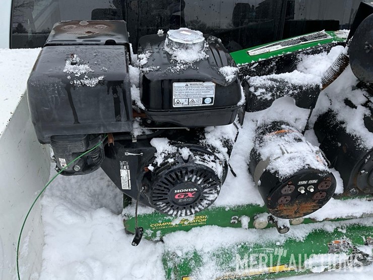 2011-dodge-2500-image-19