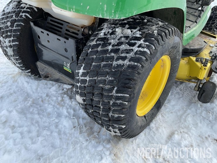 2015-john-deere-x320-image-21