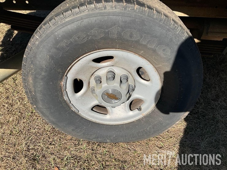 2001-chevrolet-2500-image-11