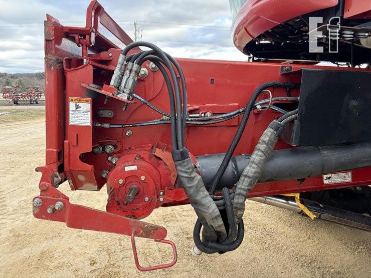 2012-case-ih-7120-image-19